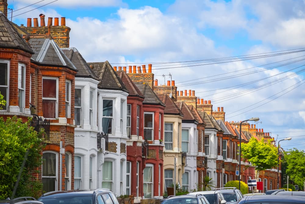Clapton Property Guide